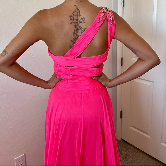 CASSANDRA STONE BY MAC DUGGAL OFF Shoulder Dress - Picture 3 of 16